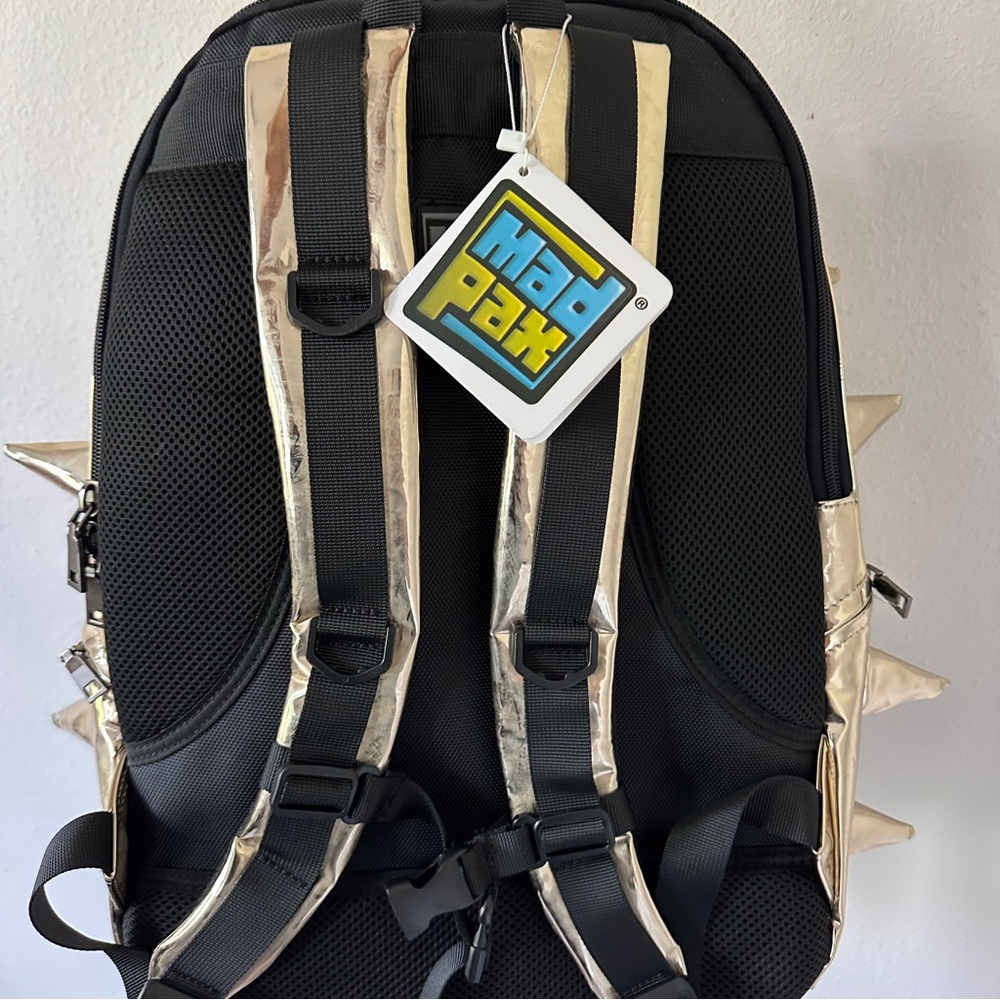 Mad Pax Spike - 24 Karat Back Pack - Picture 10 of 10